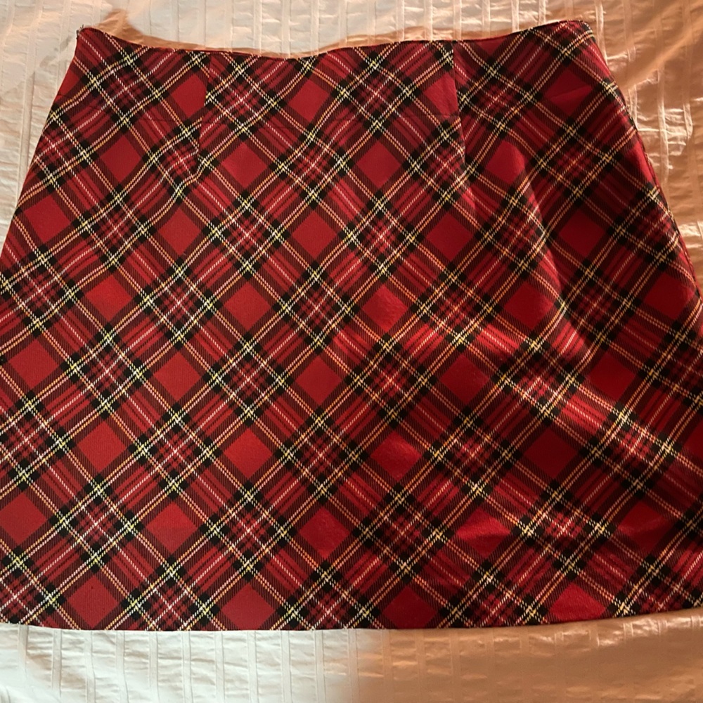 Short plaid mini skirt 15” Bulldog brand